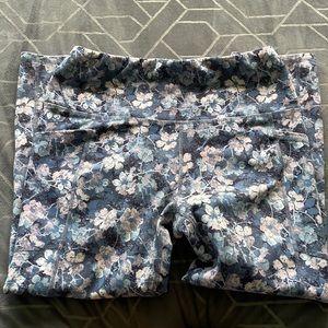 floral print leggings